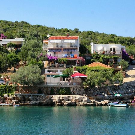 Apartments By The Sea Cove Zarace - Gdinj, Hvar - 4598 Exterior foto